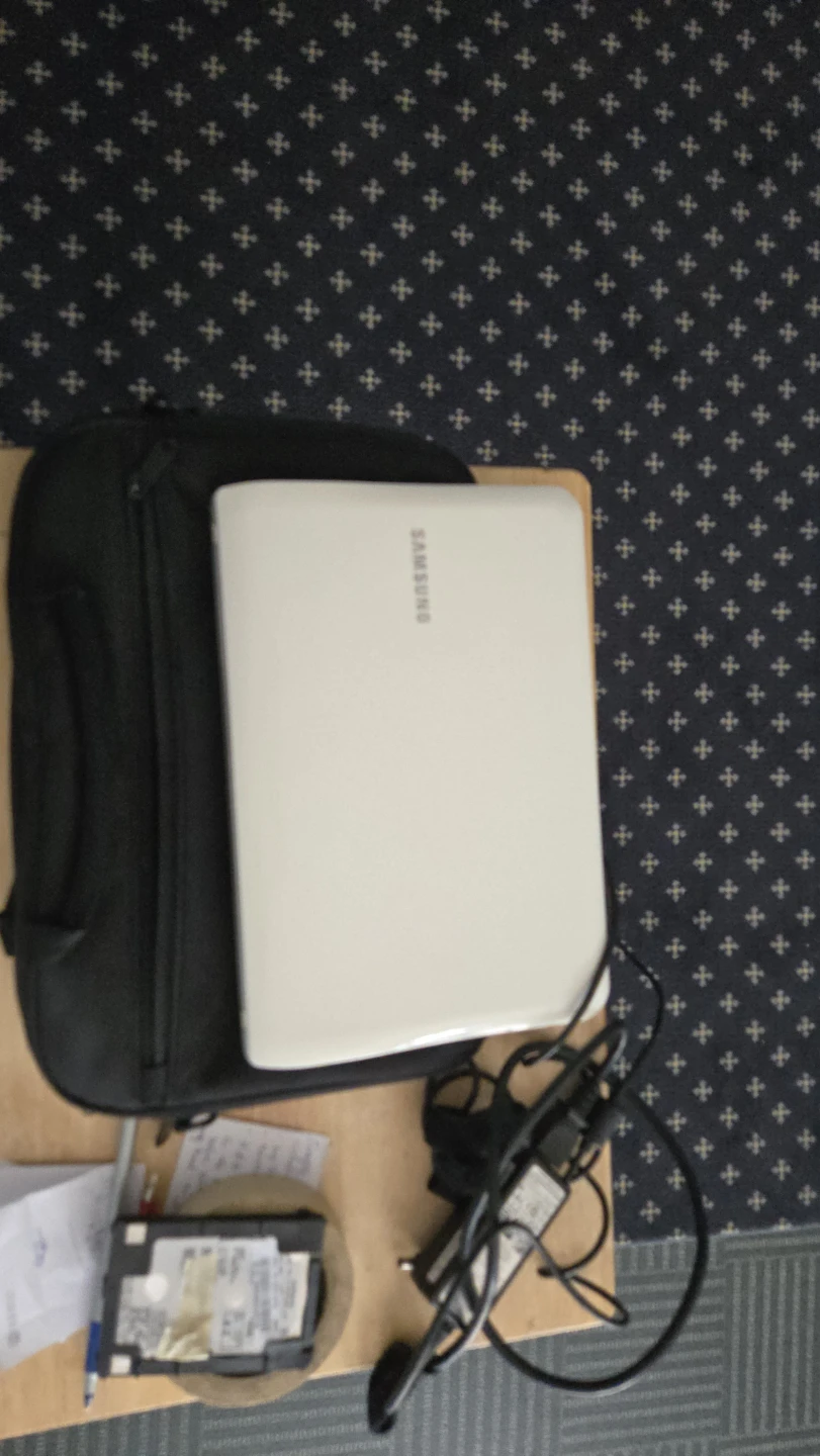 Samsung Laptop with Charger and Bag
