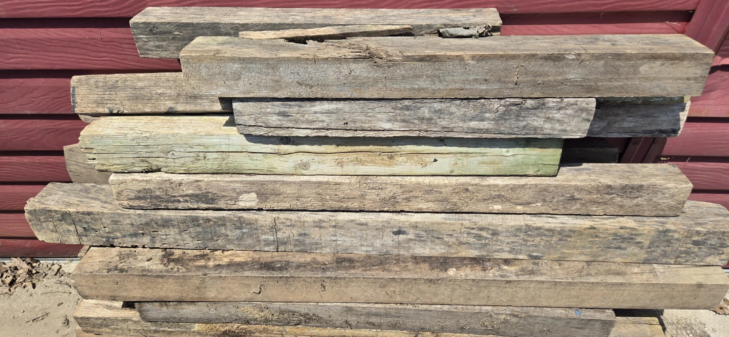 Used hard Wood Beams firewood - photo 4