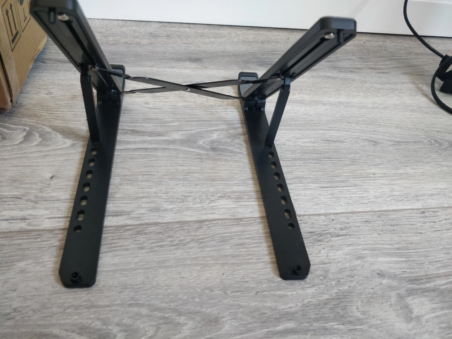 Adjustable Laptop Stand - photo 2