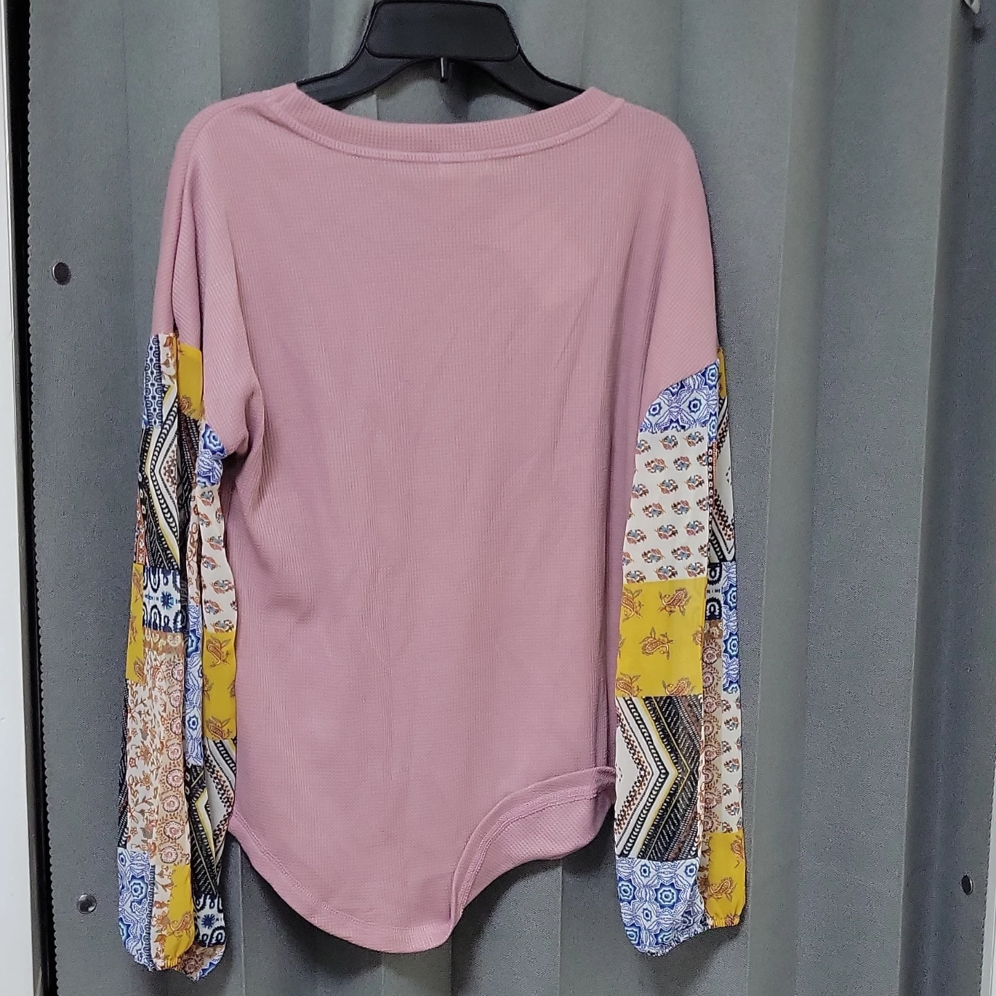 Baea Los Angeles Pink Patchwork Sleeve Waffle Knit Top Size S
