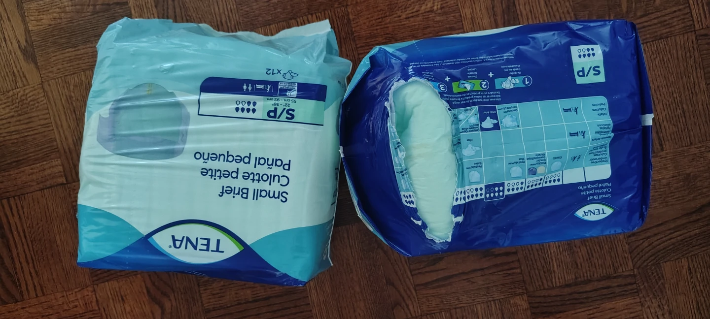 TENA Small Briefs