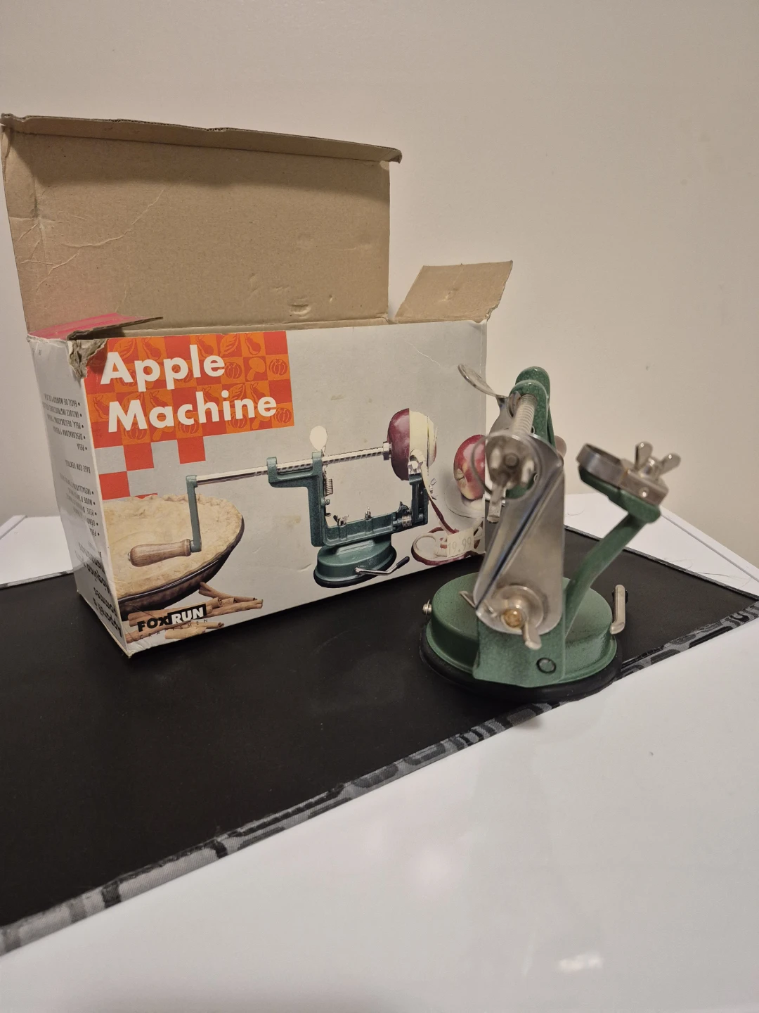 Fox Run Apple Machine Peeler Corer Slicer! 🍎⚽️ - photo 4