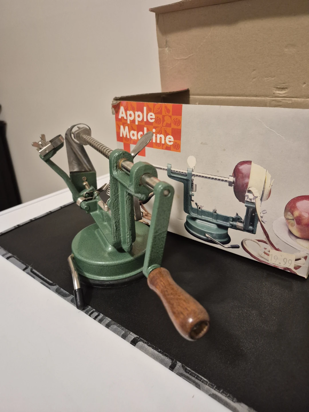 Fox Run Apple Machine Peeler Corer Slicer! 🍎⚽️ - photo 5
