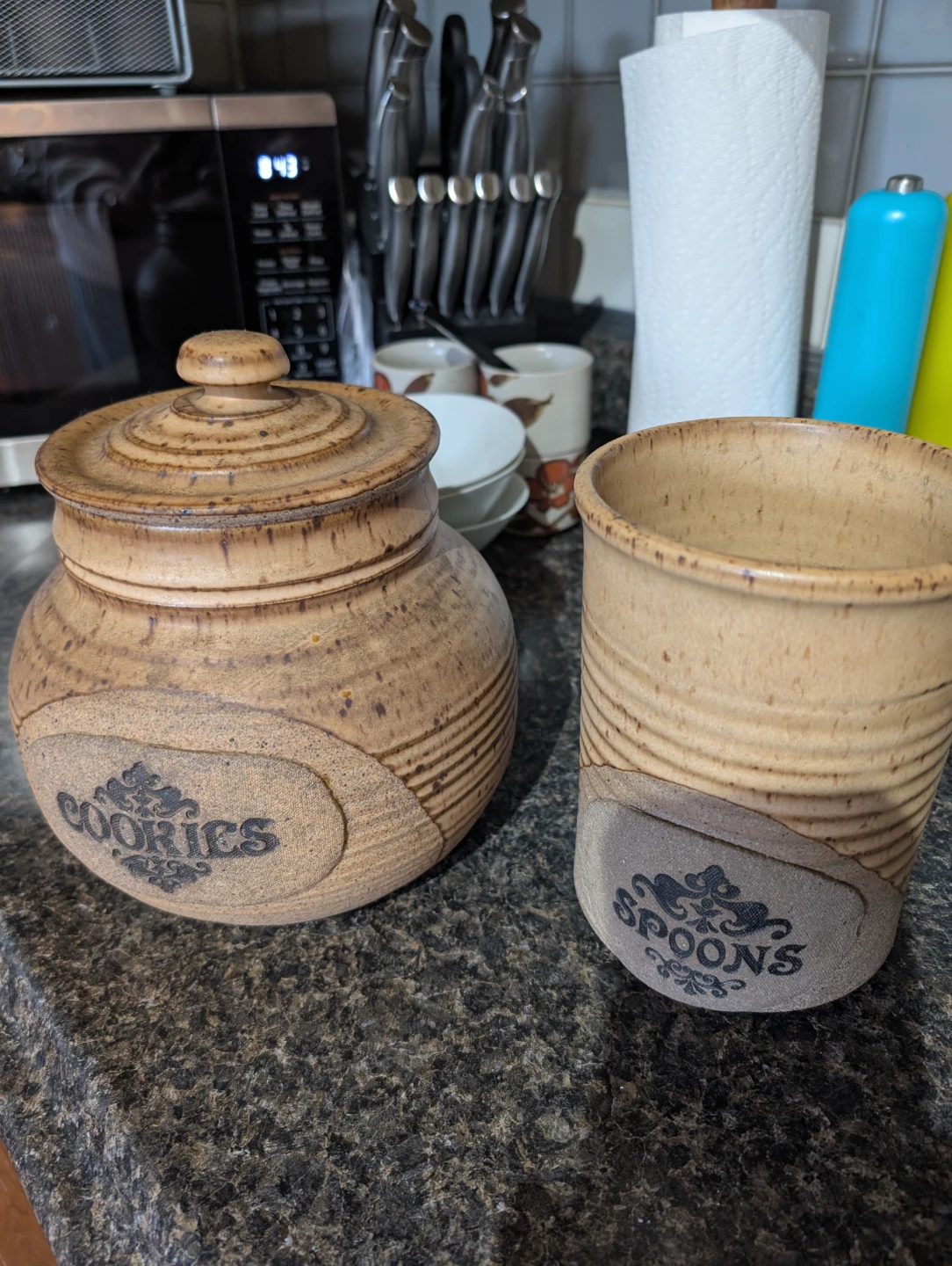 Kitchen Crockery