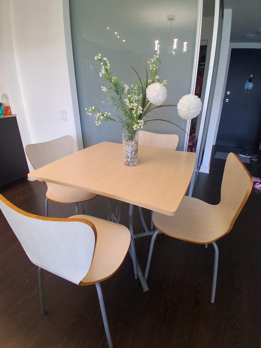 Dining Table with 4 Chairs - photo 3