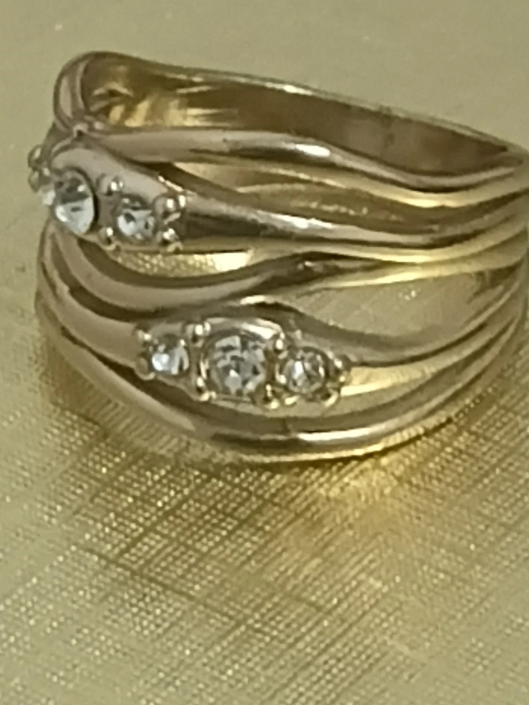 Ring with stones