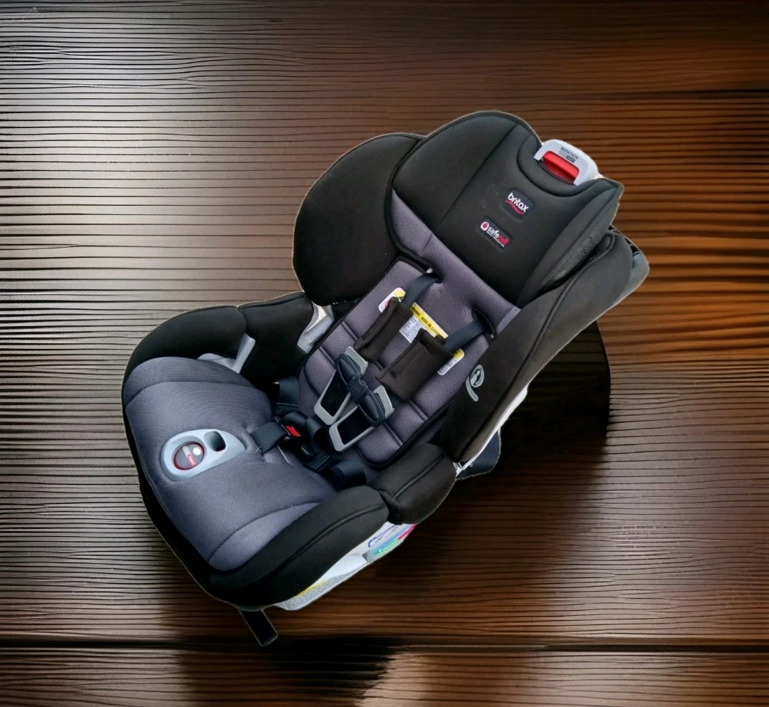 Britax Marathon ClickTight  Convertible Car Seat