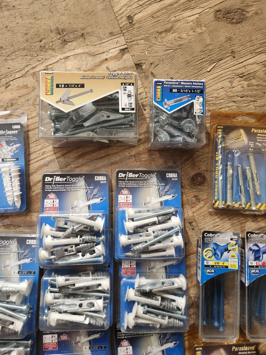 COBRA Driller Toggle and WallGripper Anchors Lot - photo 4
