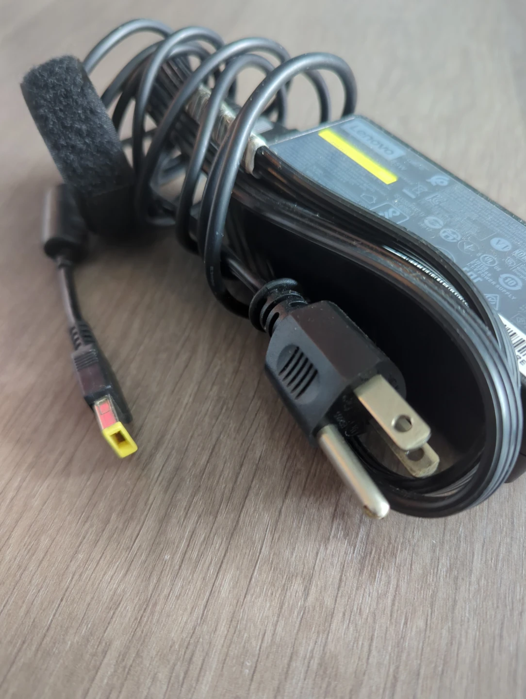 Lenovo 65W Laptop AC Adapter Power Supply - photo 2