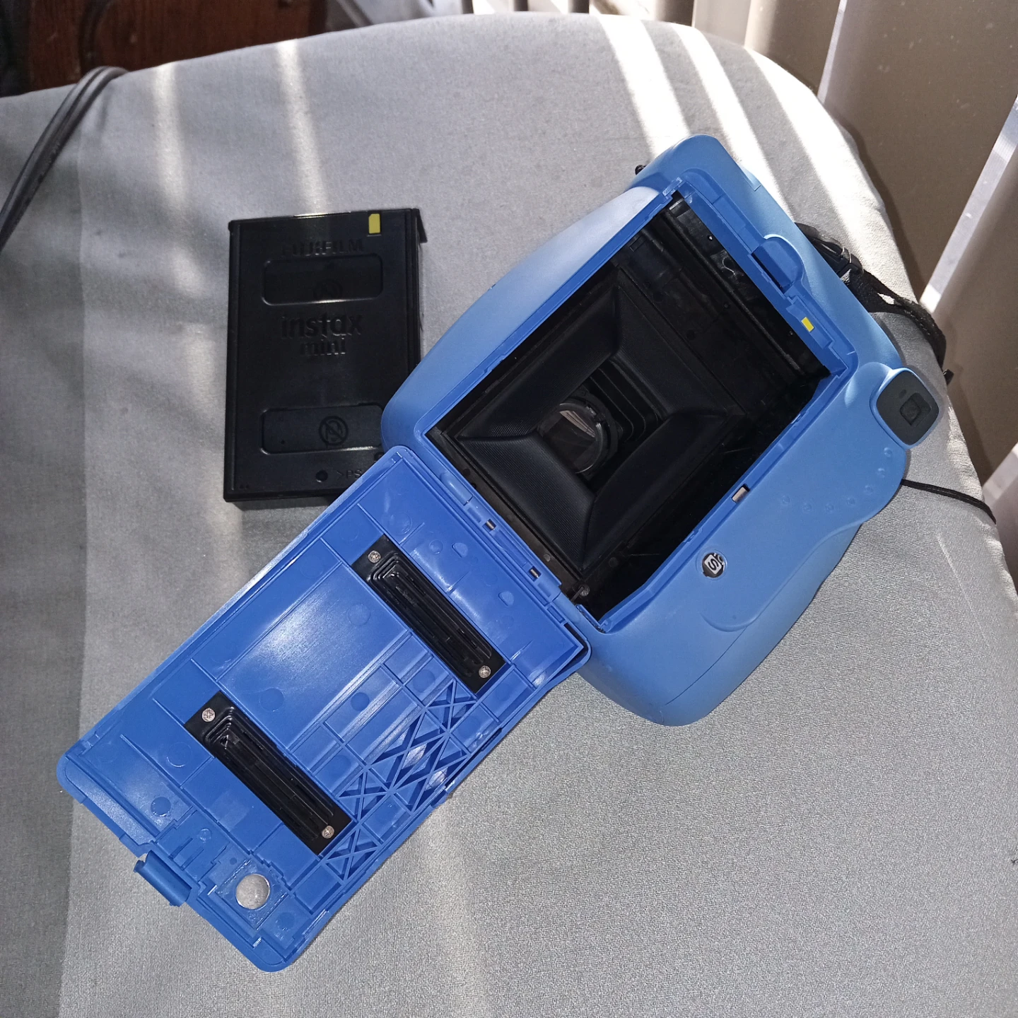 Fujifilm Instax Mini 9 Instant Camera, Blue - photo 3