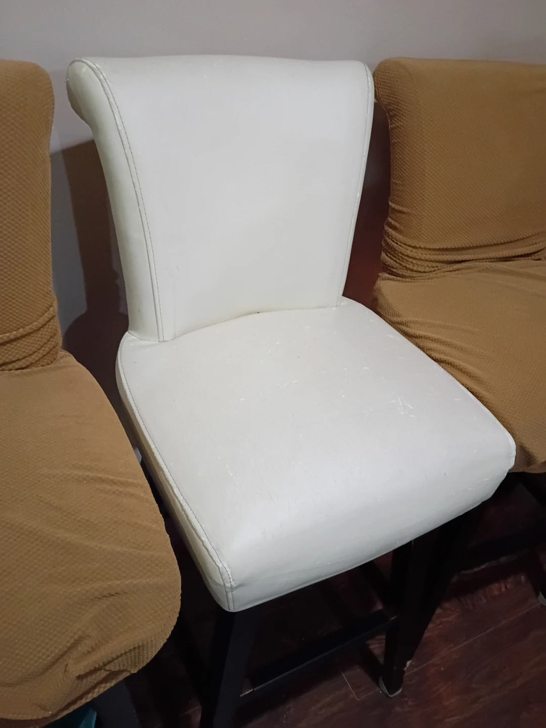 White Bar Stool - photo 2