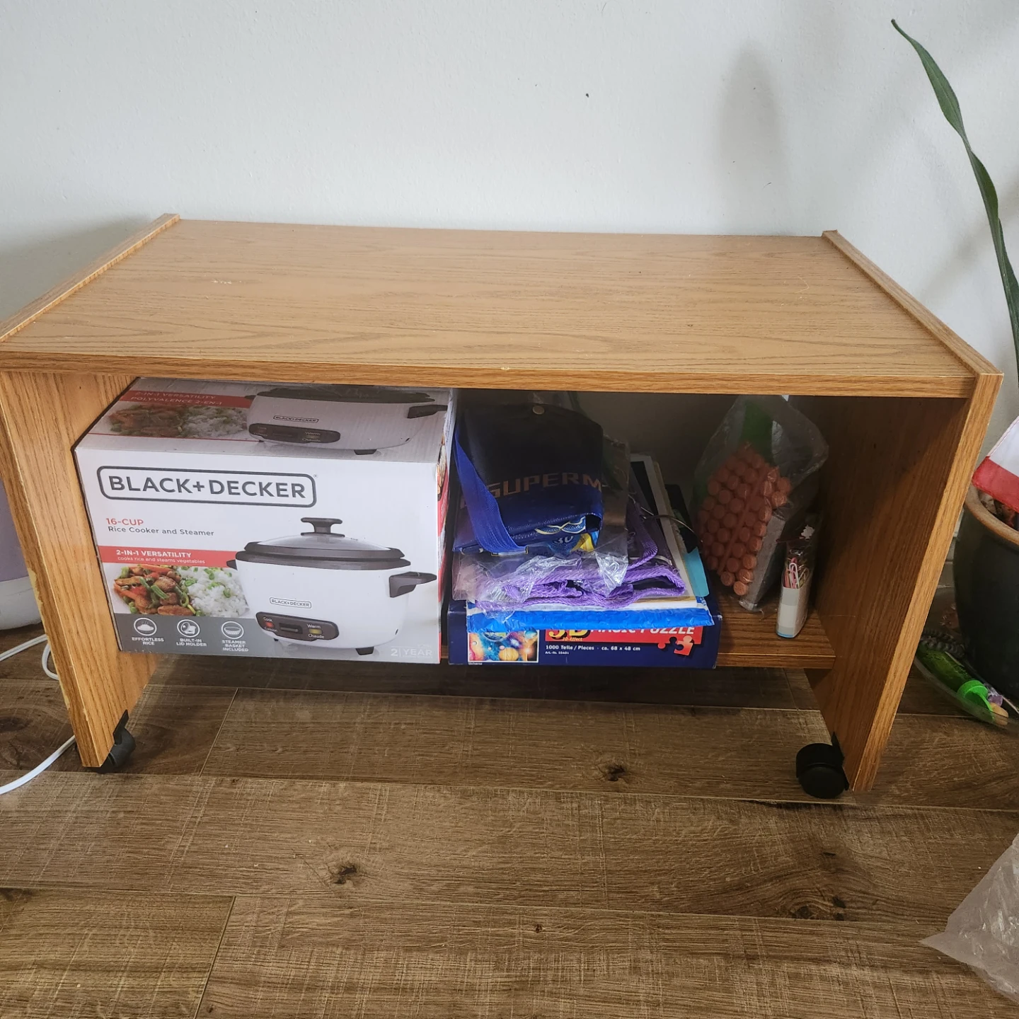 Wooden Side Table with Wheels - photo 4