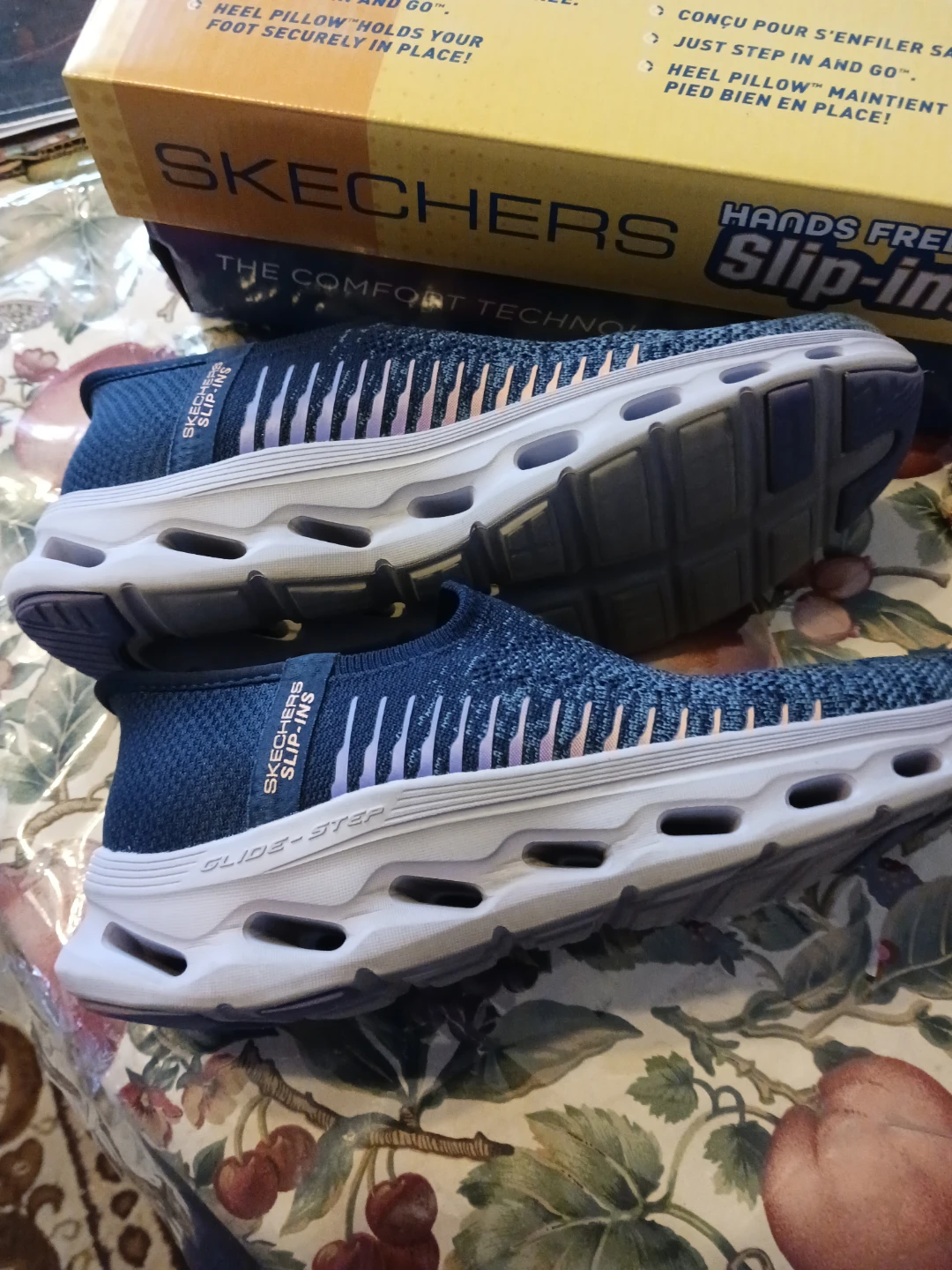 Skechers Hands Free Slip-Ins Go Walk Shoes - photo 4