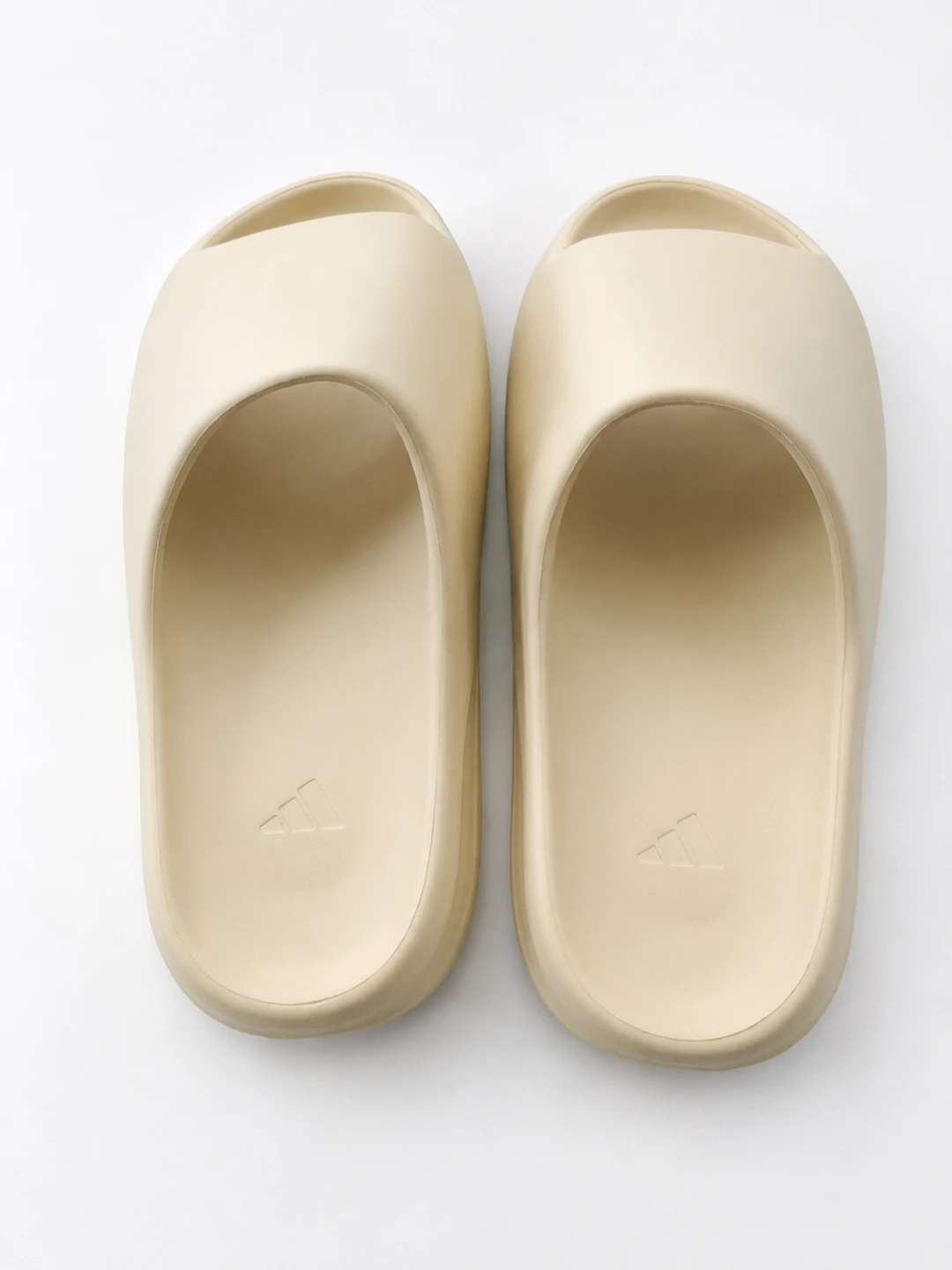Adidas Adilette Comfort Slides Sand