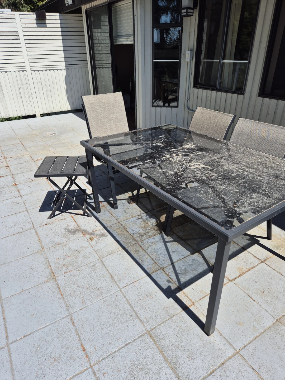 Outdoor Patio Table and Chairs Set