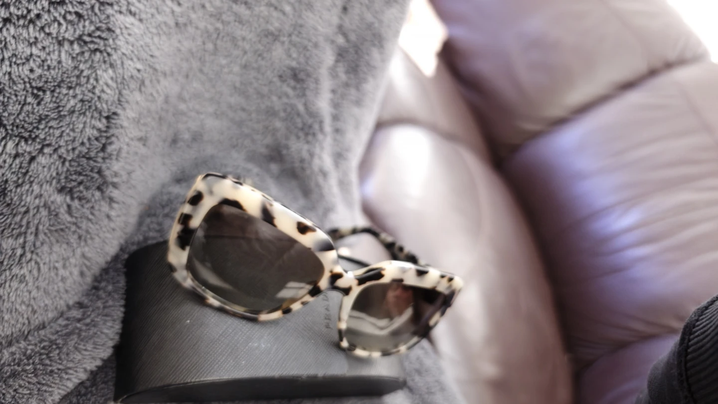 Prada SPR03Q Sunglasses ( Pristine condition) - photo 3