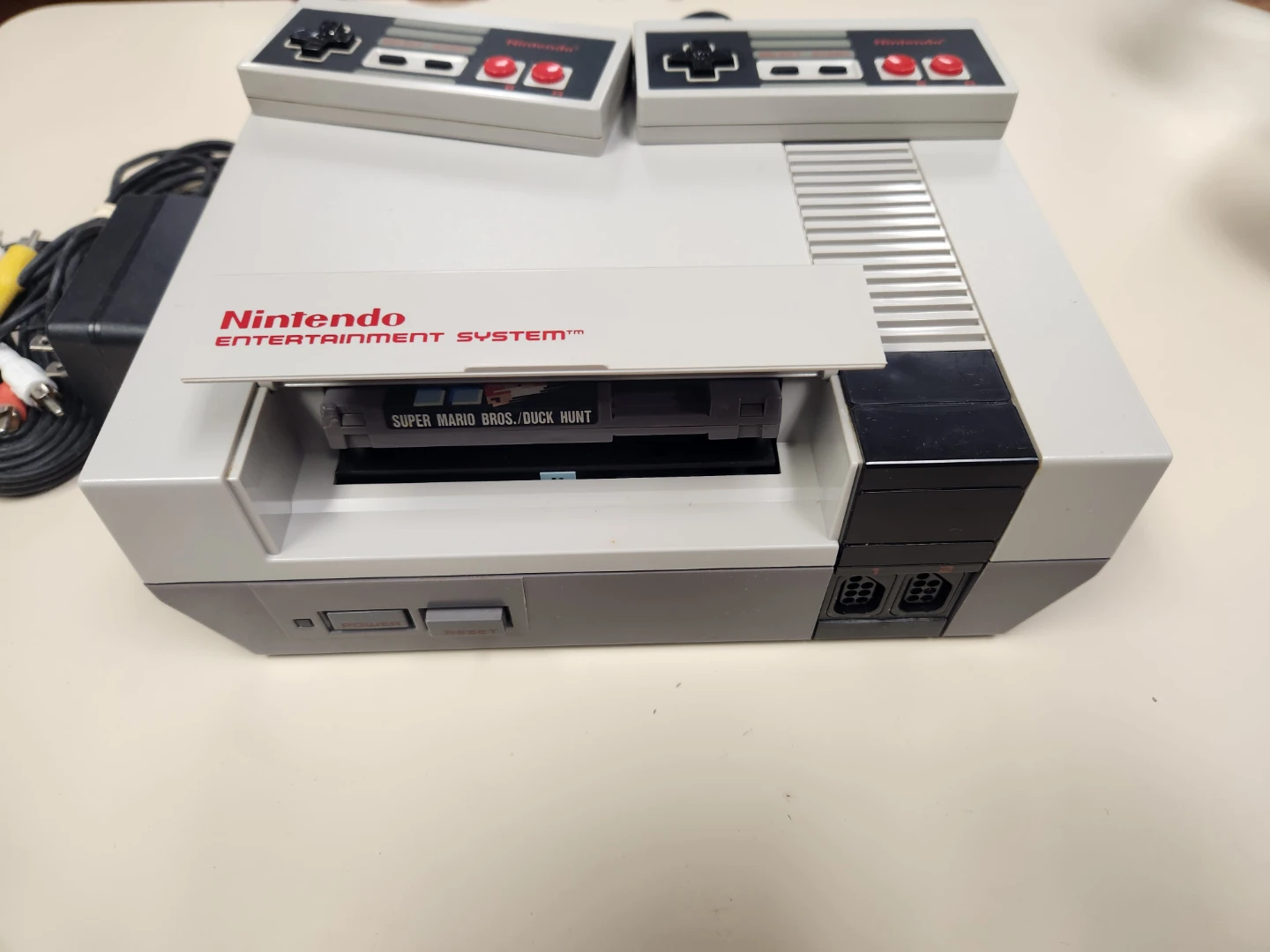 NES with Super Mario Bros./Duck Hunt
