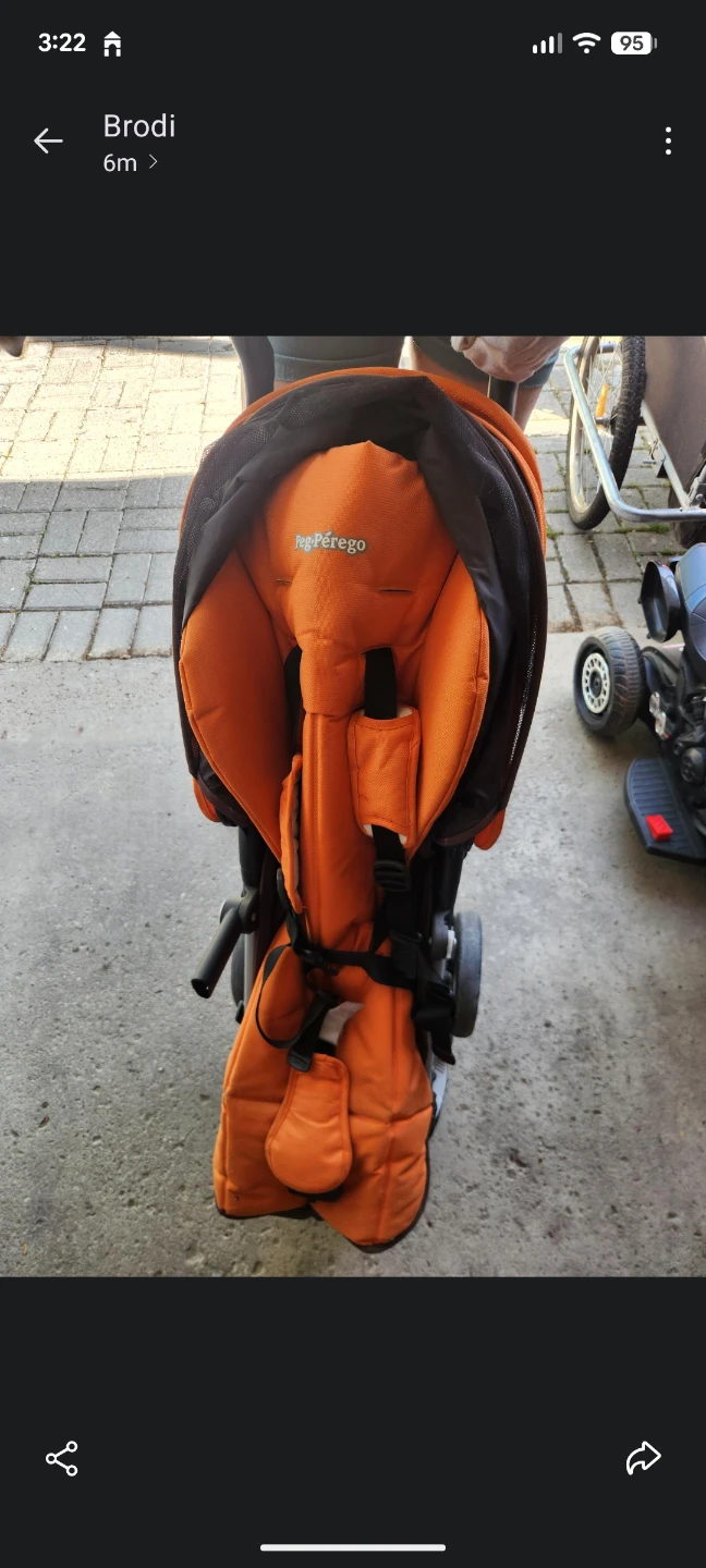 Peg-Pérego Orange Stroller Seat