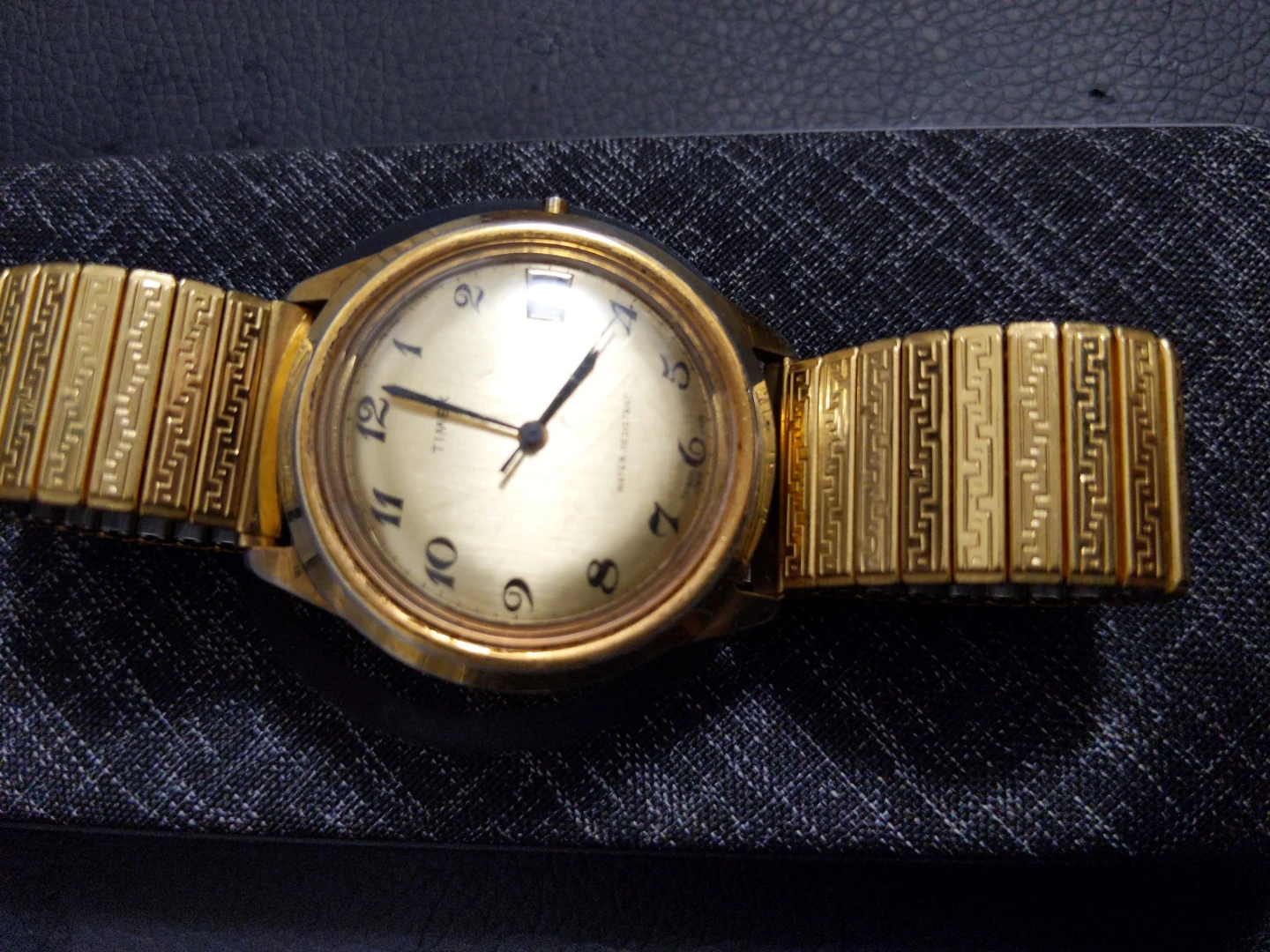 Timex Gold-Tone Expansion Band Watch - photo 3