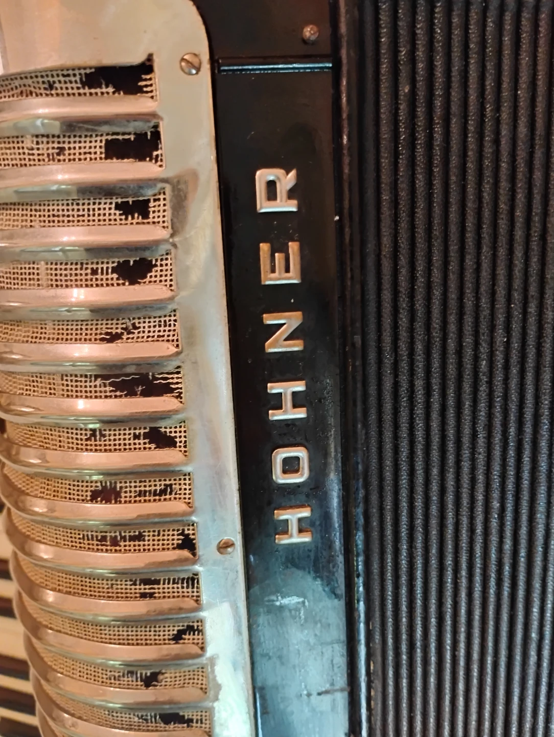 Vintage accordion - photo 5