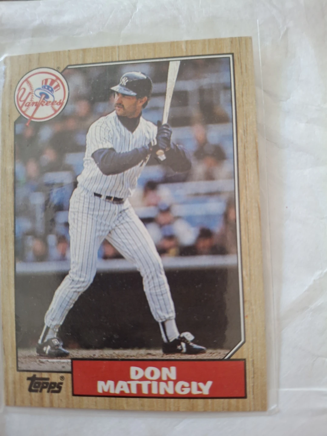 Yogi Berra & Don Mattingly Baseball Cards - photo 2