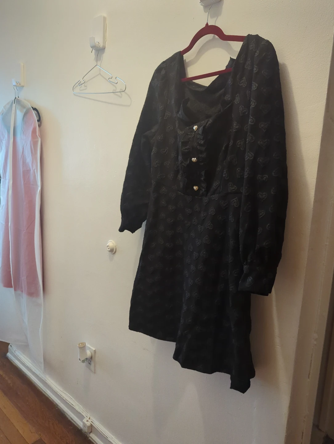Black Heart Pattern Dress with Ruffle Detail - photo 3