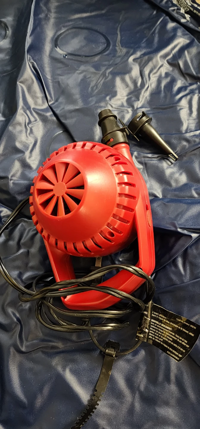 2 Inflatable Air Mattress with Pump - photo 4