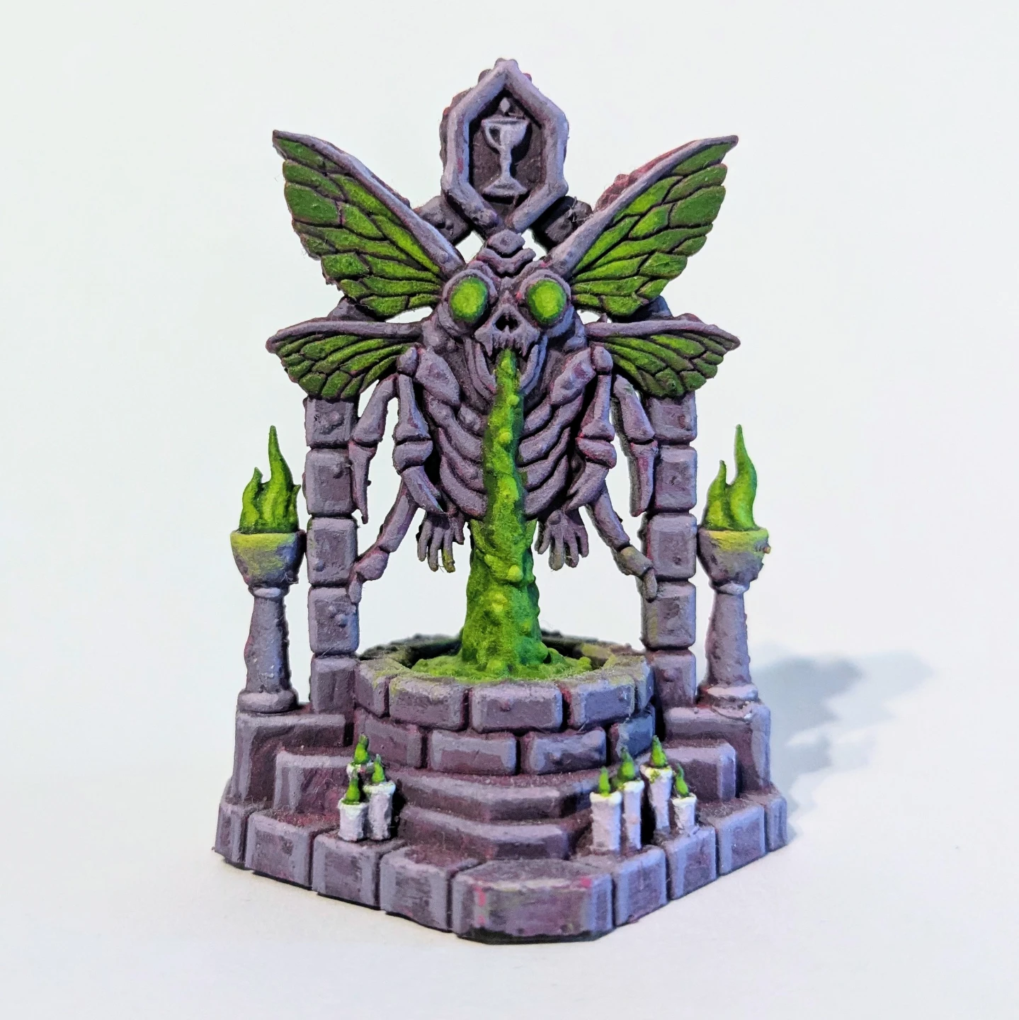 Fantasy Tabletop Miniature Fly Fountain