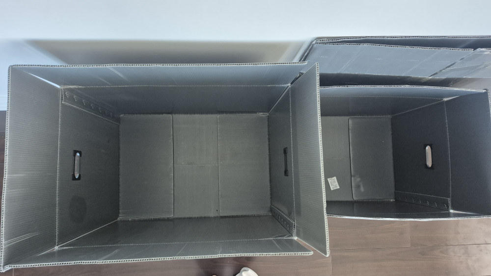 Corrugated Plastic Storage Bins - Set of 3 - photo 2