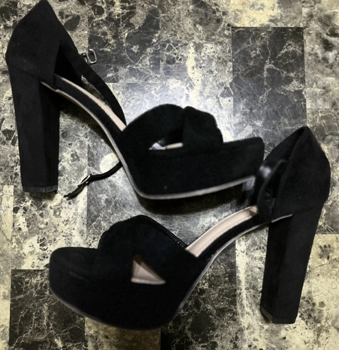 Black Suede Platform Heels - photo 3