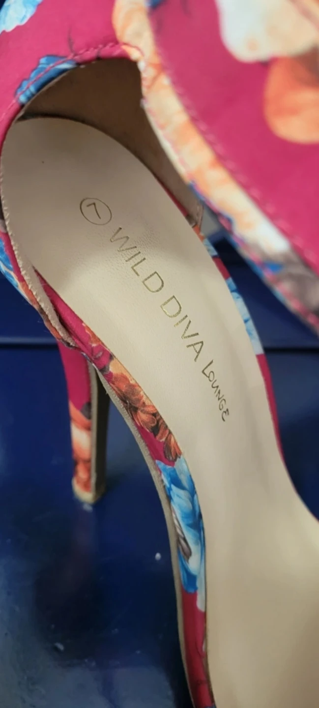 Wild Diva Lounge Floral High Heel Sandals - Size 7 - photo 5