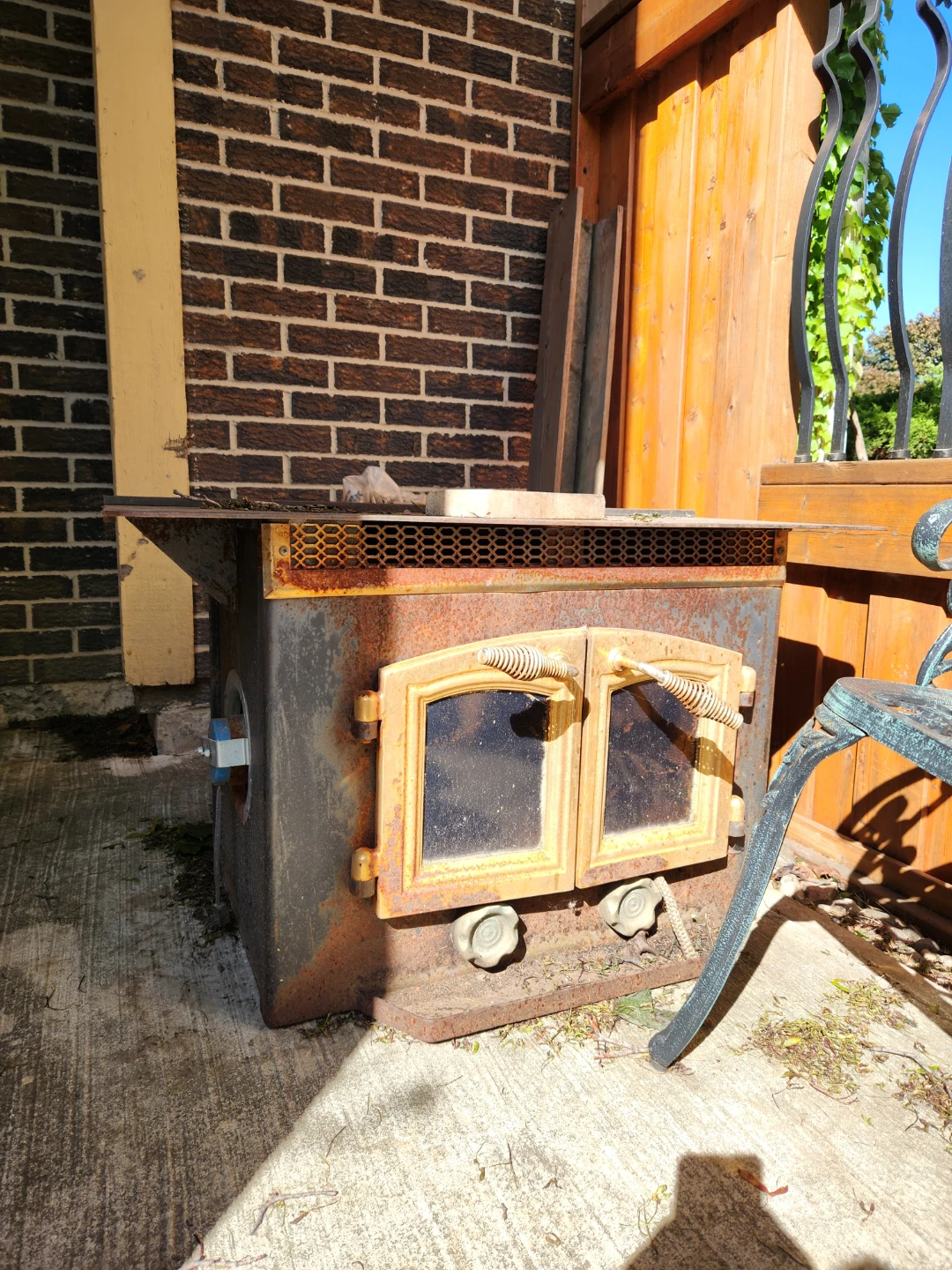 Cast Iron Insert Fireplace