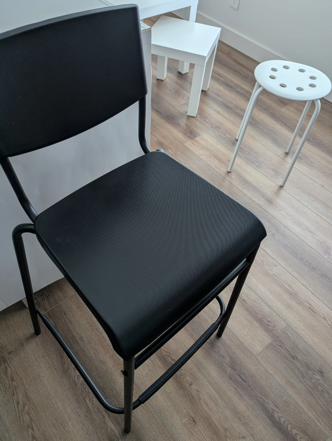 Black Counter Stool with Footrest