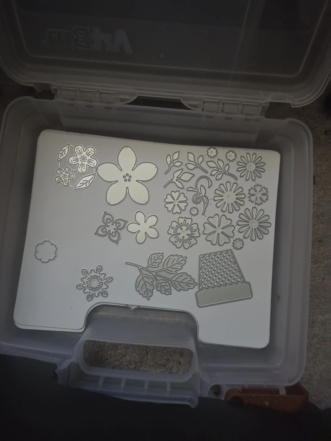 Crafting Dies Set - Floral and Leaf Shapes - photo 4