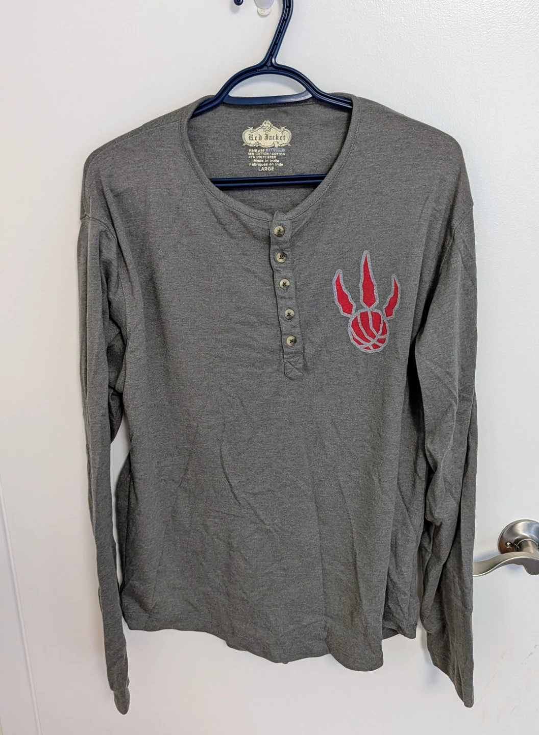 Toronto Raptors Long Sleeve Henley Shirt - Men's Size Large