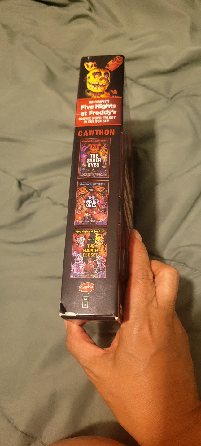 Five Nights at Freddy's Graphic Novel Trilogy Box Set - photo 3