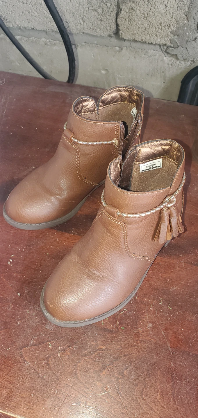 OshKosh B'gosh Brown Ankle Boots Size 9 Toddler
