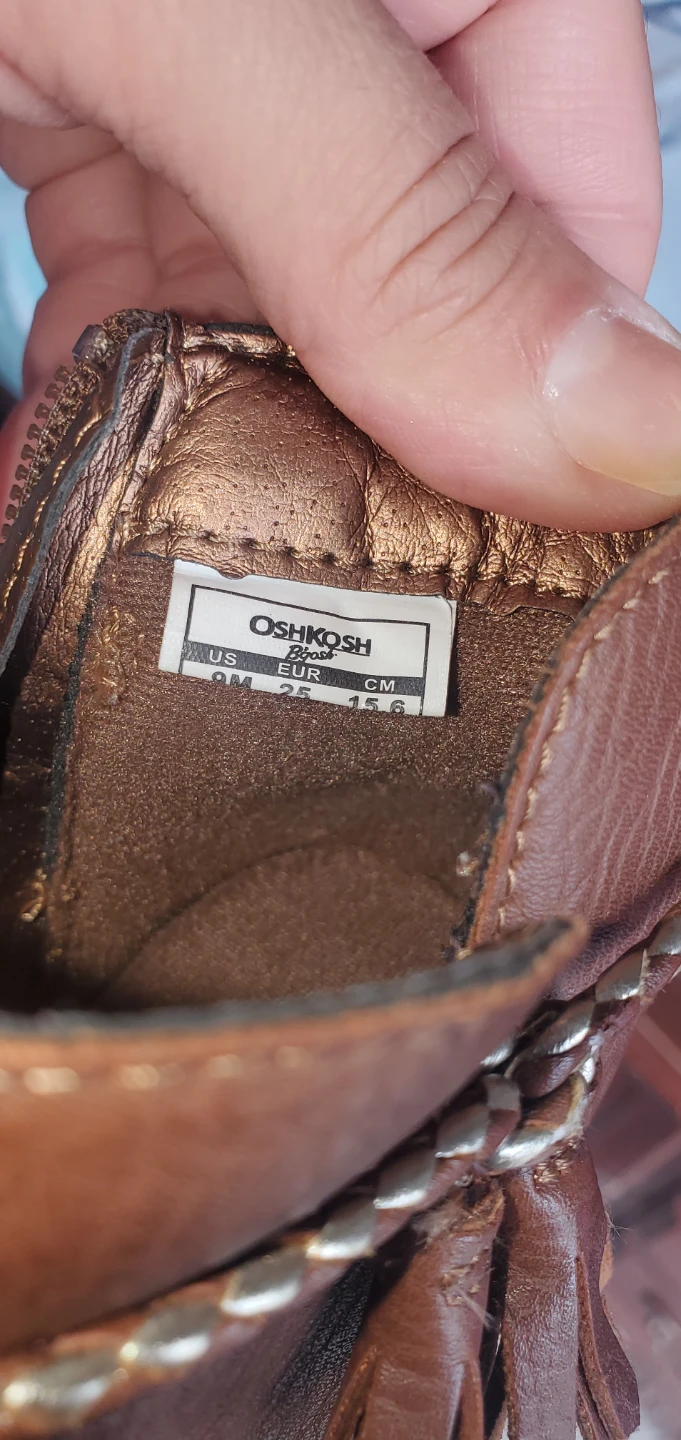 OshKosh B'gosh Brown Ankle Boots Size 9 Toddler - photo 2