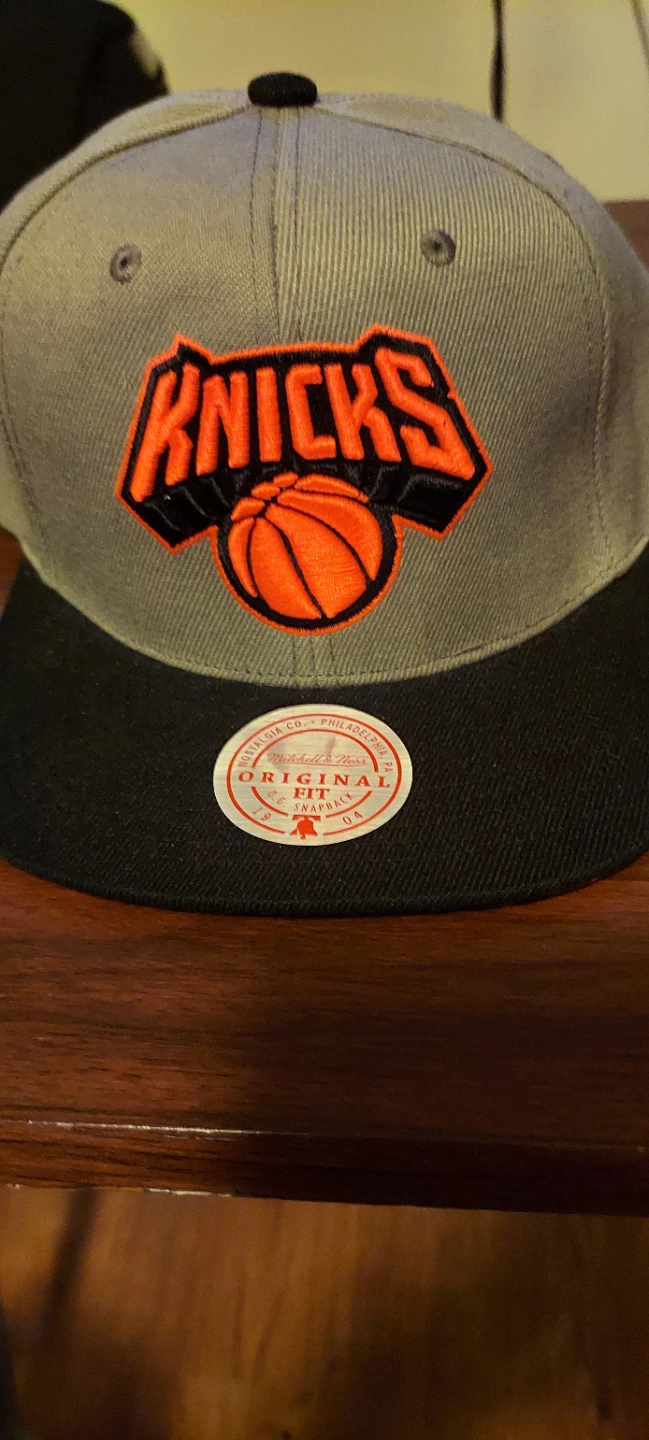 Mitchell & Ness Knicks Snapback Hat - photo 5