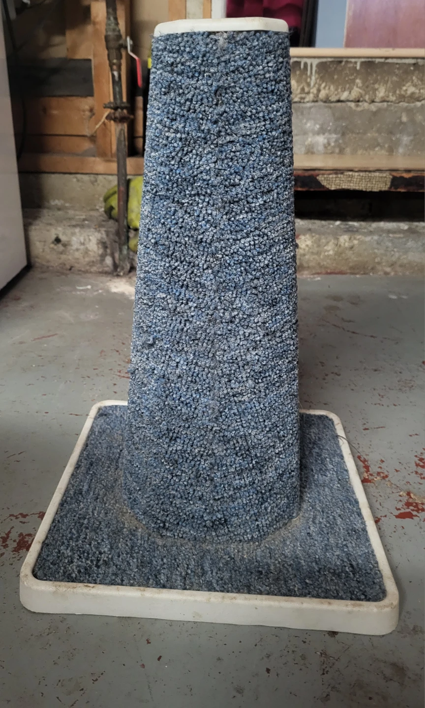 Blue Carpet Cat Scratcher Post