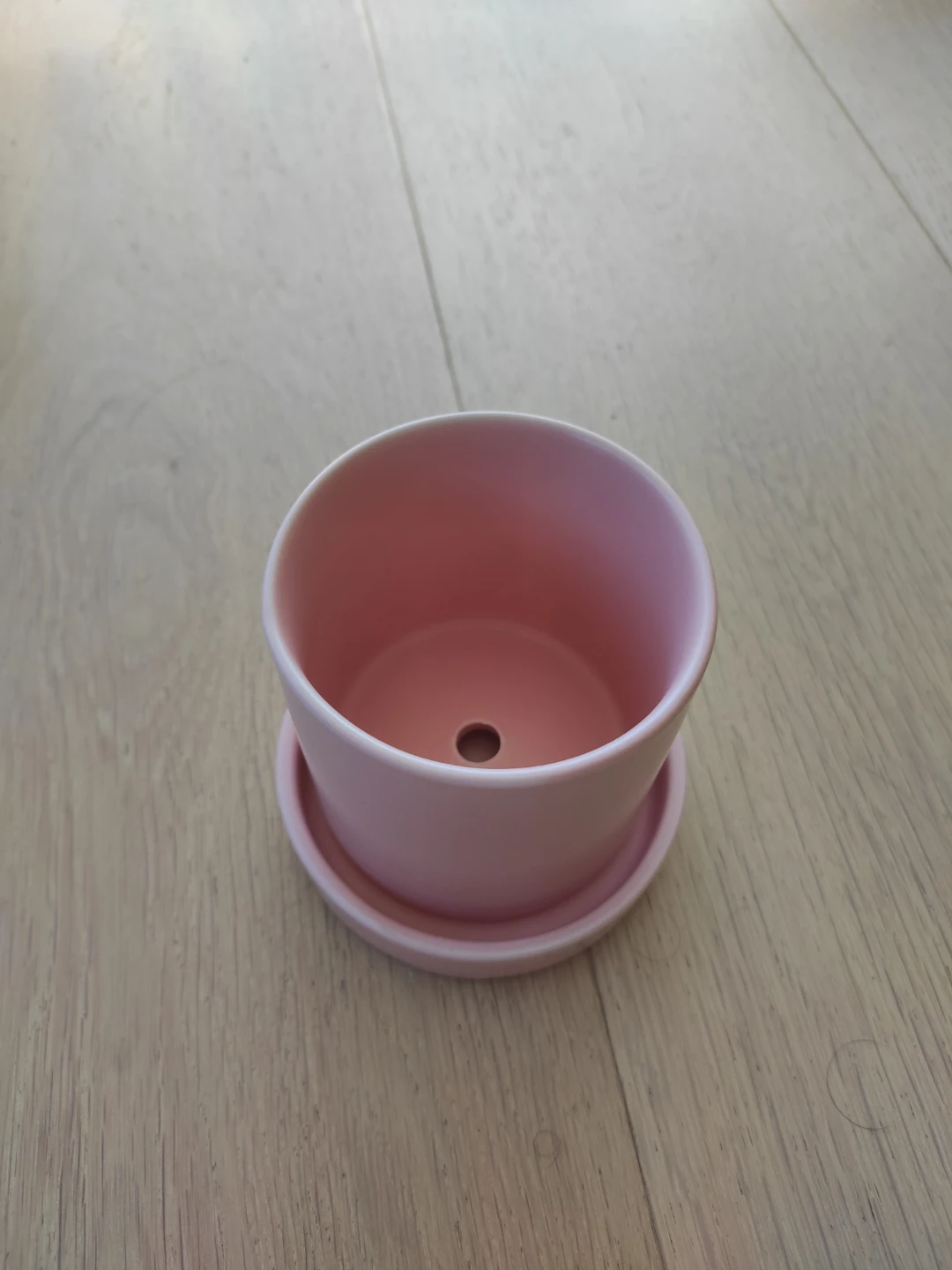 Pink Ceramic Plant Pot with Saucer
