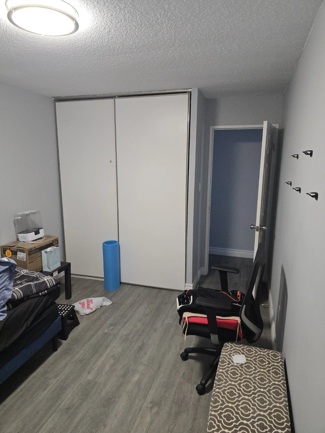 Private room for rent - photo 3