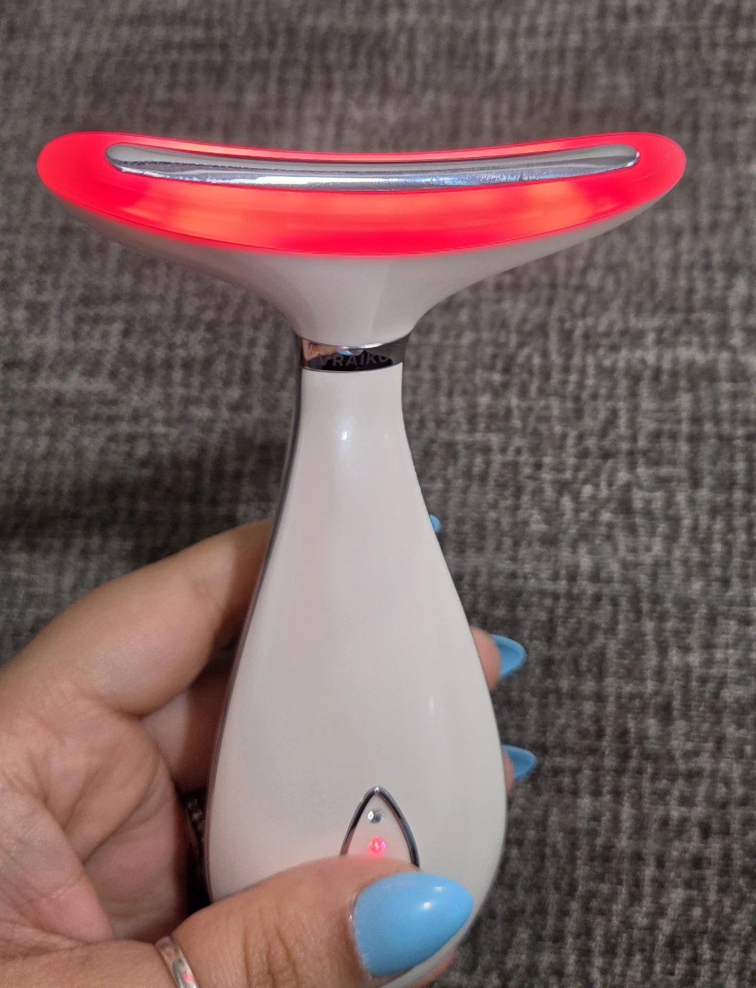 Vraiko Lily Neck & Face Beauty Massager - photo 2