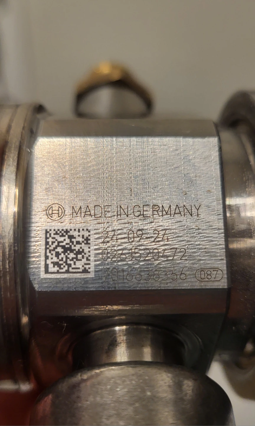 Bosch High-Pressure Fuel Pump - photo 4