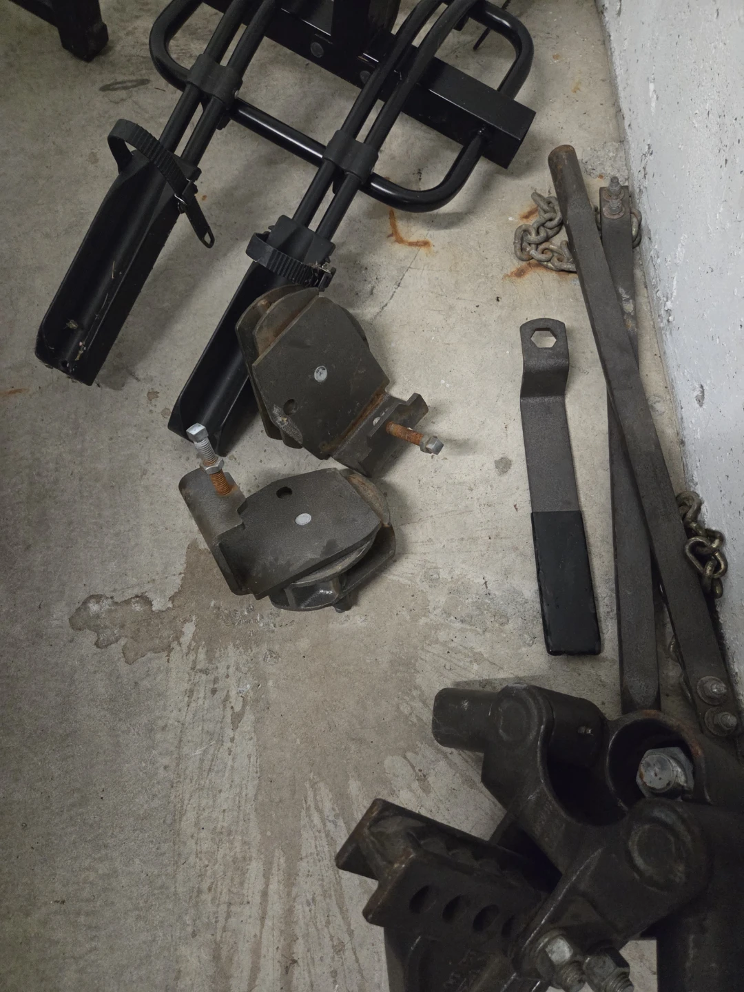 Blue Ox Towing hitch with sway bars - photo 3