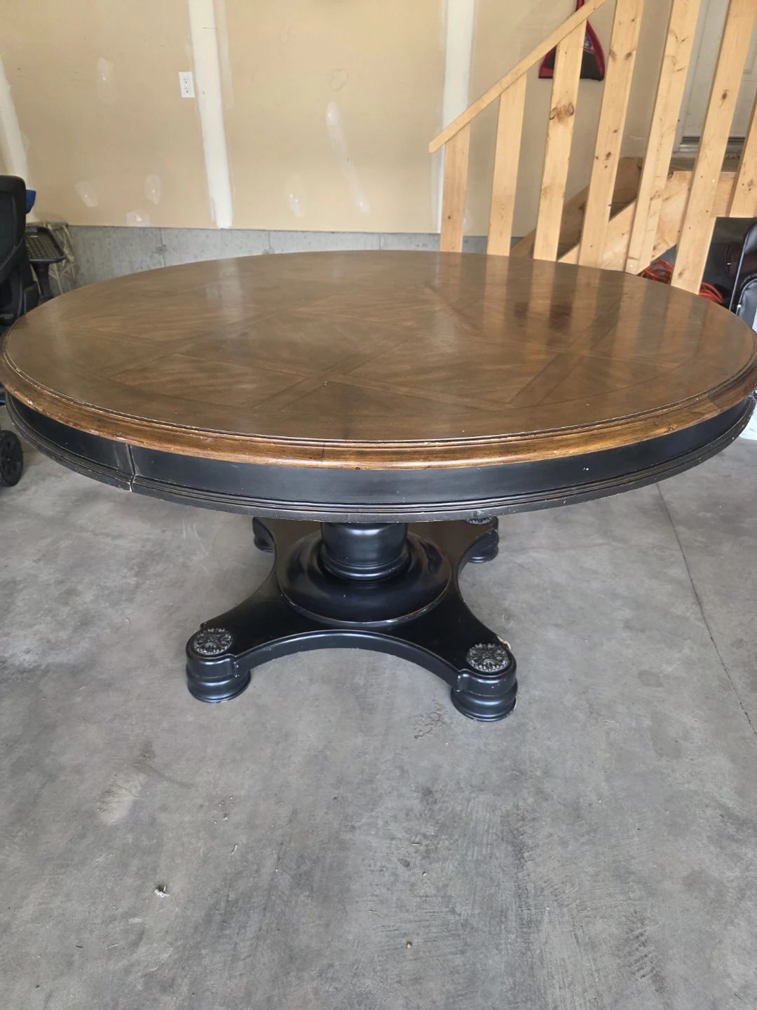 Round Dining Table