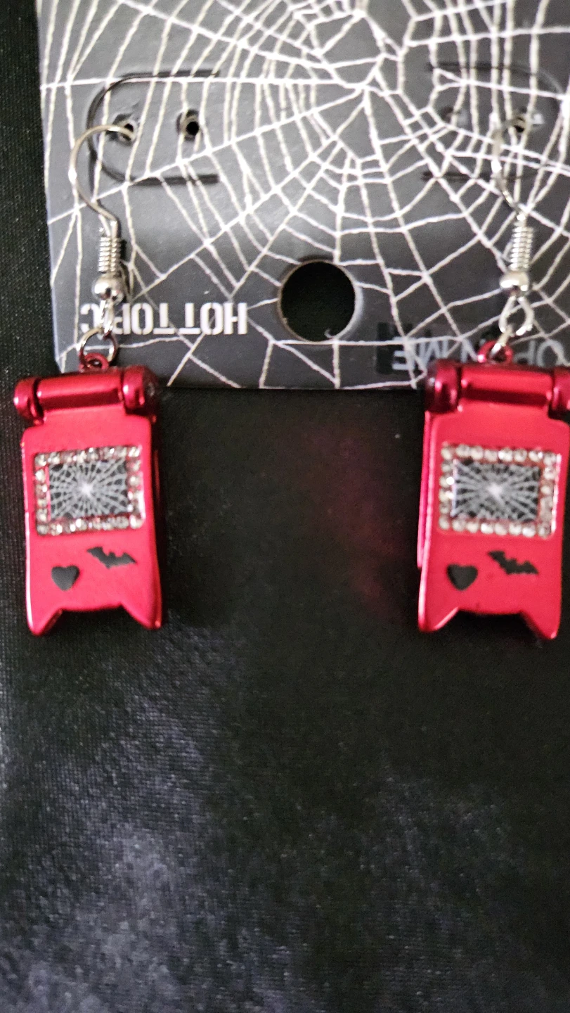 Hot Topic Red Game Boys Earrings