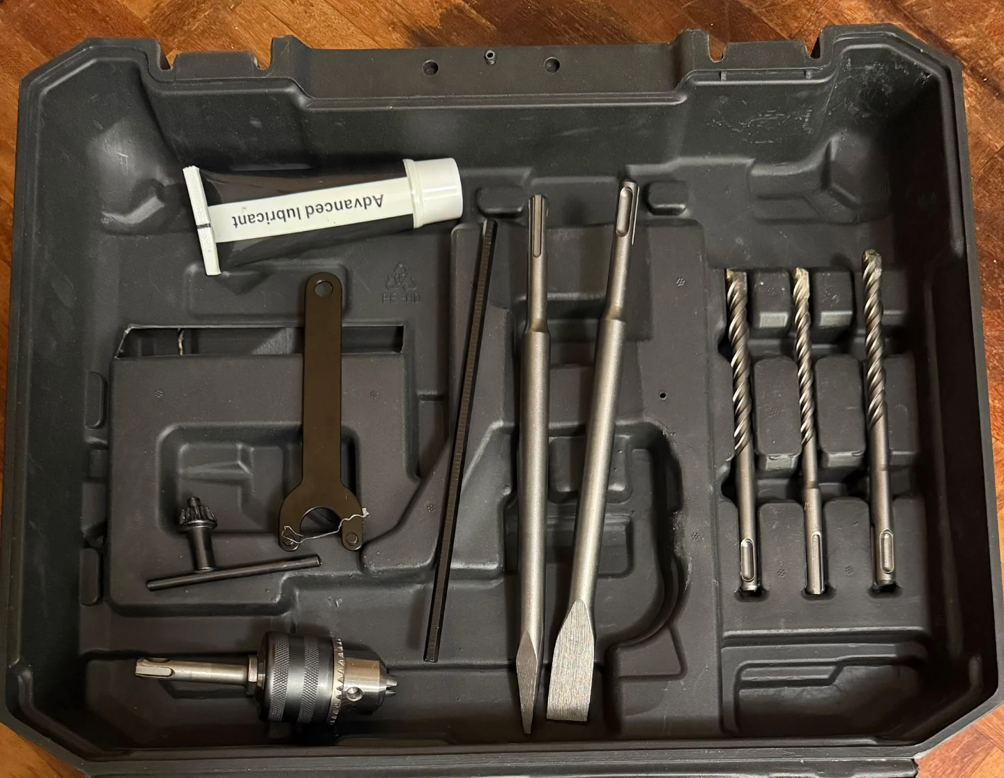 SHALL Corded Rotary Hammer Drill Kit Full Accessory Kit - photo 3