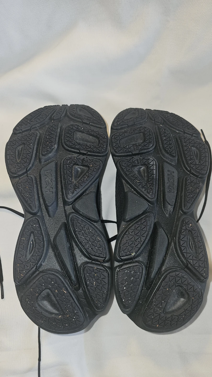 Hoka Bondi 8 Running Shoes - photo 2