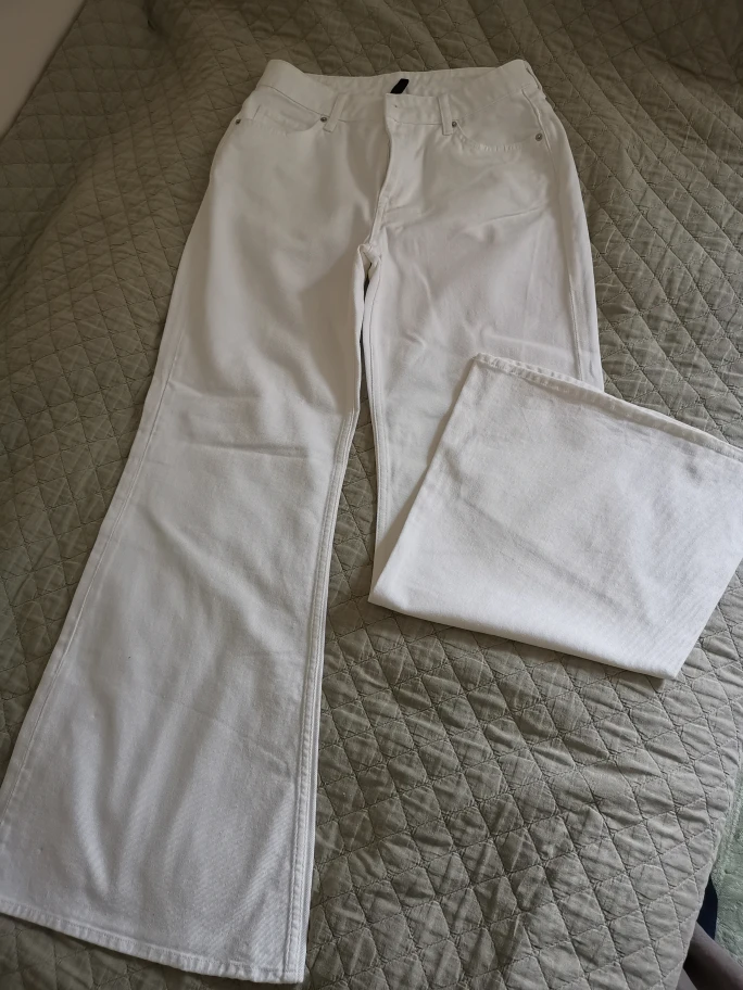 H&M Divided White Wide-Leg Jeans Size 6 - photo 2